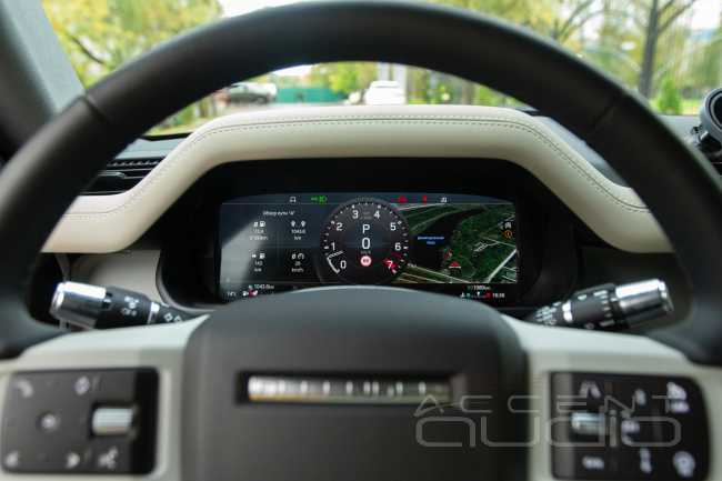 Новый Land Rover Defender: удаляем дичь от Meridian и устанавливаем ЗВУК