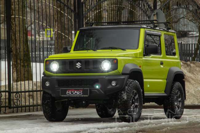 Геленваген на минималке: делаем новый Suzuki Jimny комфортным