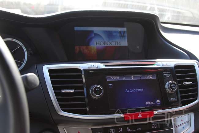 Honda Accord 9: цифровое ТВ, видеоплеер, процессорная аудиосистема - все на штатной магнитоле