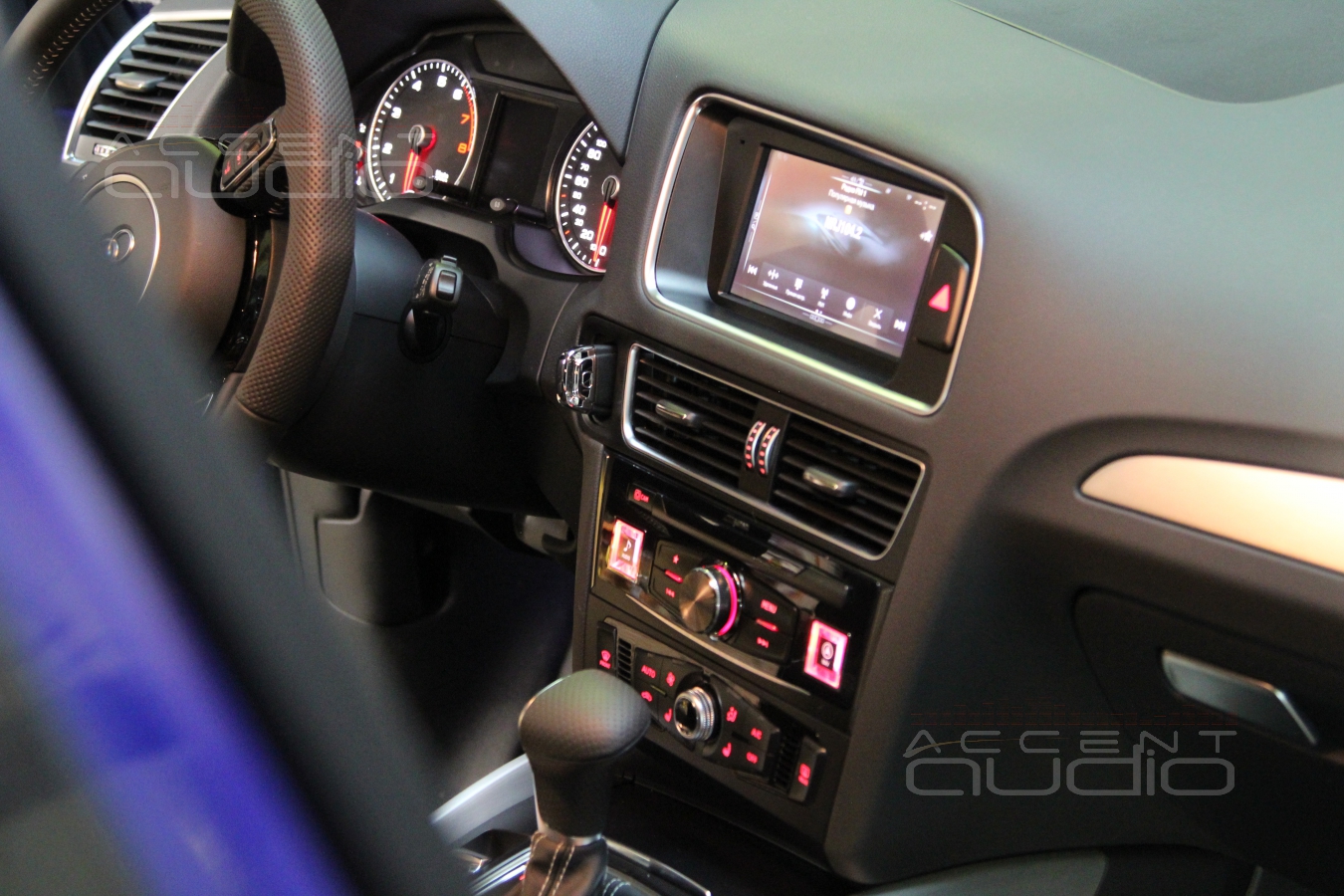 Установка Alpine X701D-A в новый Audi Q5 2016