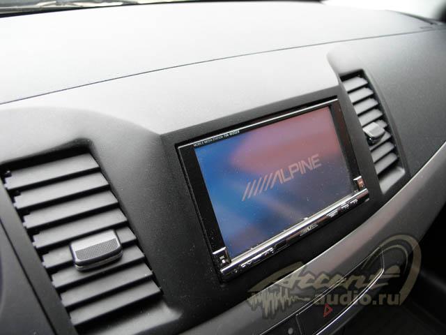 Установка AV центра в Mitsubishi Lancer X