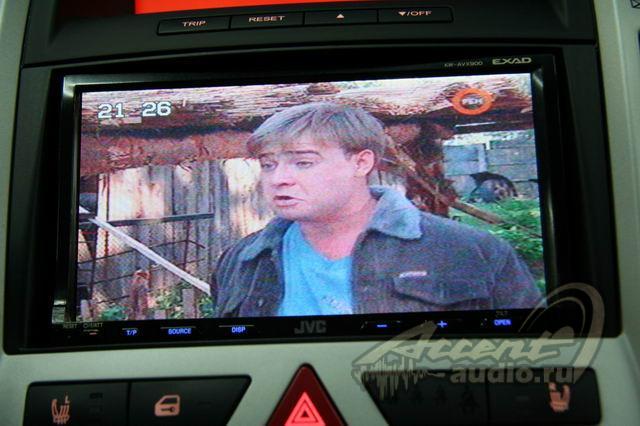 Аудиоинсталляция в Kia Ceed. Мультимедиа на JVC KW-AVX 900.