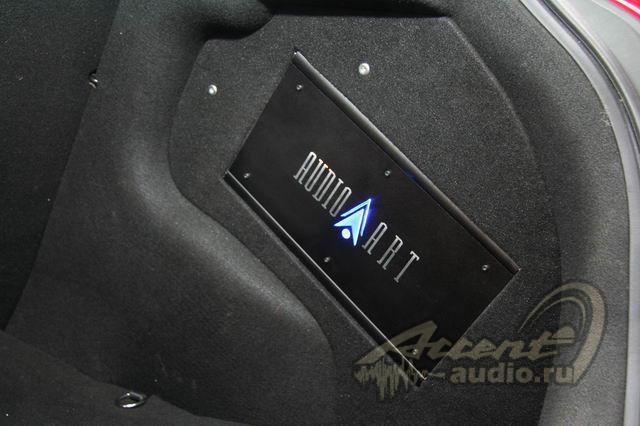 Аудиоинсталляция в Kia Ceed. Мультимедиа на JVC KW-AVX 900.