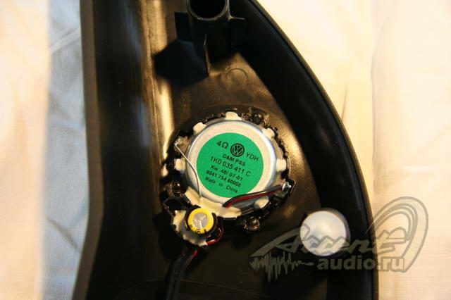 Установка 3-х компонентной акустики ETON в Volkswagen Golf V