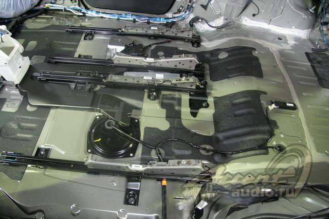 Mazda CX9: бескомпромиссные решения 2010 года.