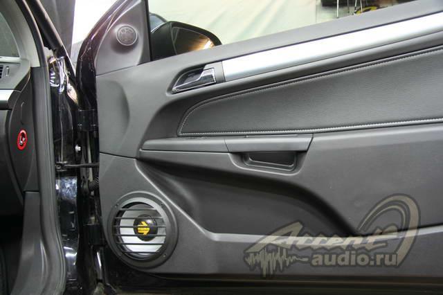 Скромное обаяние Opel Astra: Alpine 9855 PolkAudio MM6 Eton EC 500.4