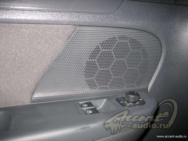 Установка 3-х компонентной акустики ETON в Volkswagen Golf V