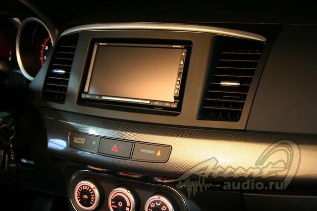 Новая рамка 2-DIN для Lancer X