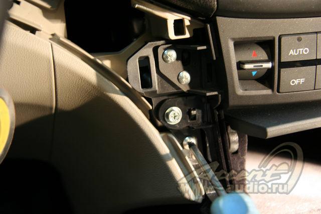 ПОДРОБНО: процесс снятия штатной магнитолы Honda Accord NEW