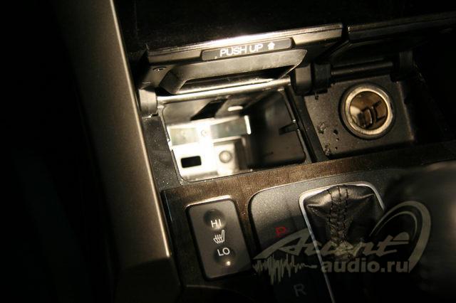 ПОДРОБНО: процесс снятия штатной магнитолы Honda Accord NEW