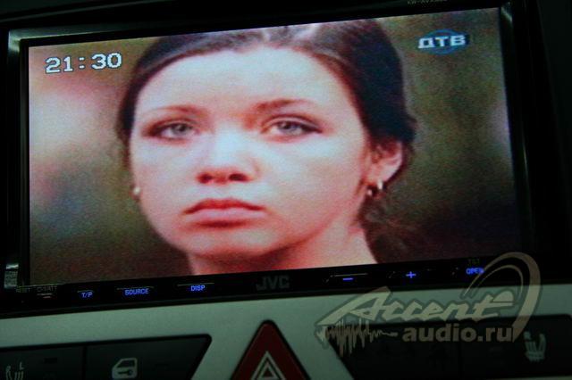 Аудиоинсталляция в Kia Ceed. Мультимедиа на JVC KW-AVX 900.