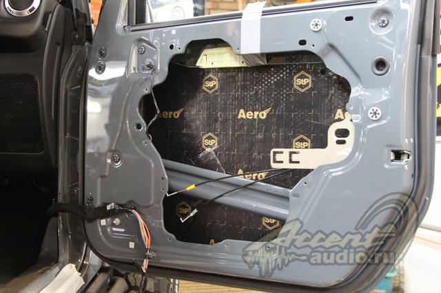 Коротко: новые технологии в виброизоляции дверей Jeep Wrangler Rubicon