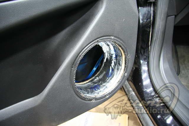 Скромное обаяние Opel Astra: Alpine 9855 PolkAudio MM6 Eton EC 500.4