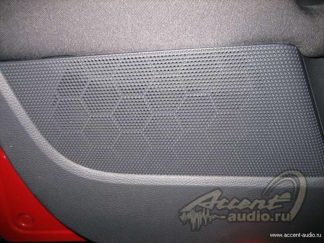 Установка 3-х компонентной акустики ETON в Volkswagen Golf V