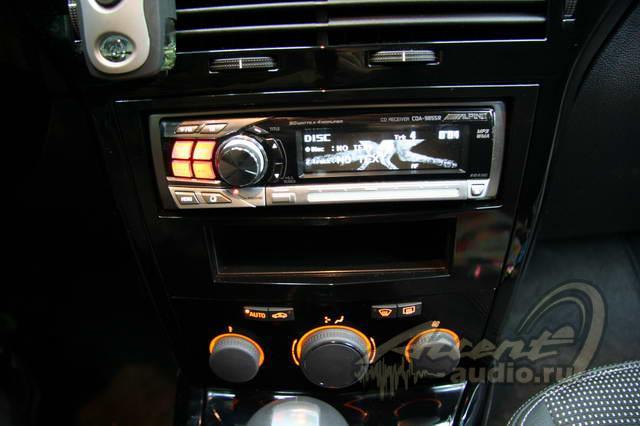 Скромное обаяние Opel Astra: Alpine 9855 PolkAudio MM6 Eton EC 500.4